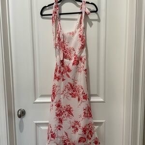 NWT Goodnight Macaroon Floral Midi Dress